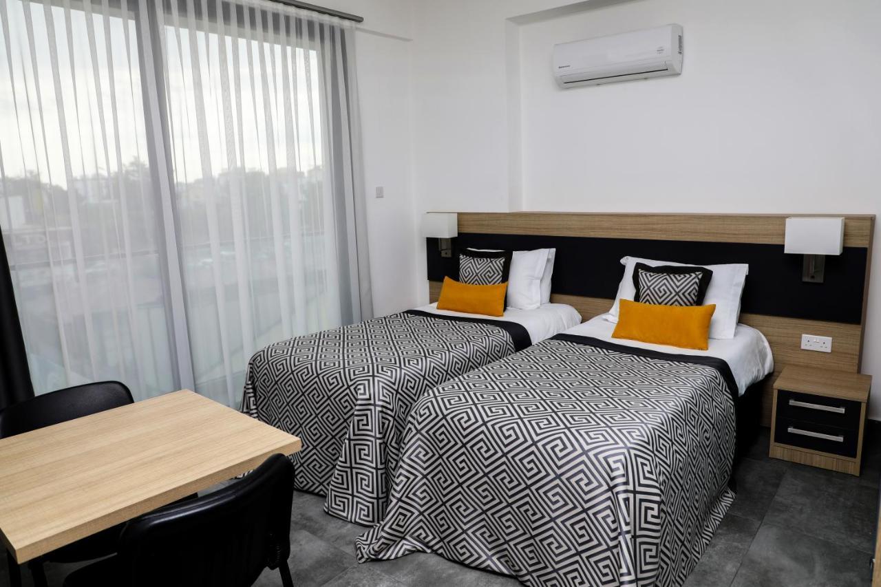 Sky Roof Hotel Nicosia Exterior photo